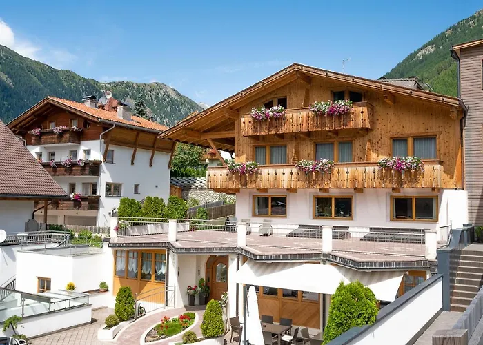 Albergo centrale: Pension Tasa