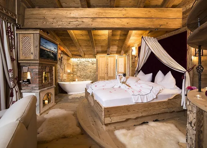 Villa: Chalet Bischoferalm