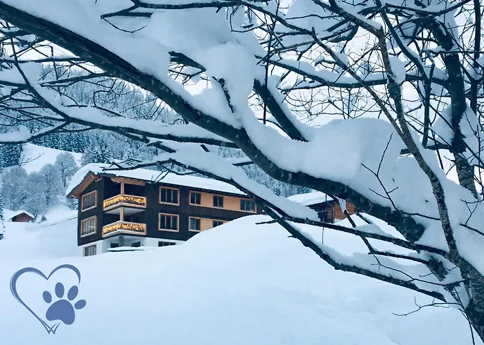 Haustierfreundliches Hotel: Ahorn Chalet Mittelberg