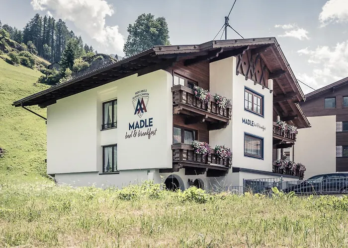 Gästehaus: Madle - B&B