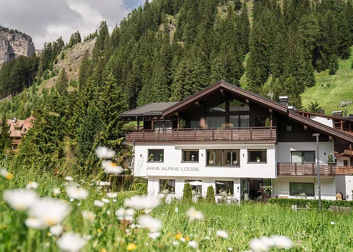 Arya Alpine Lodge