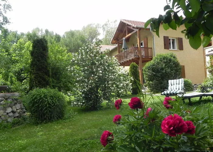  La Petite Maison