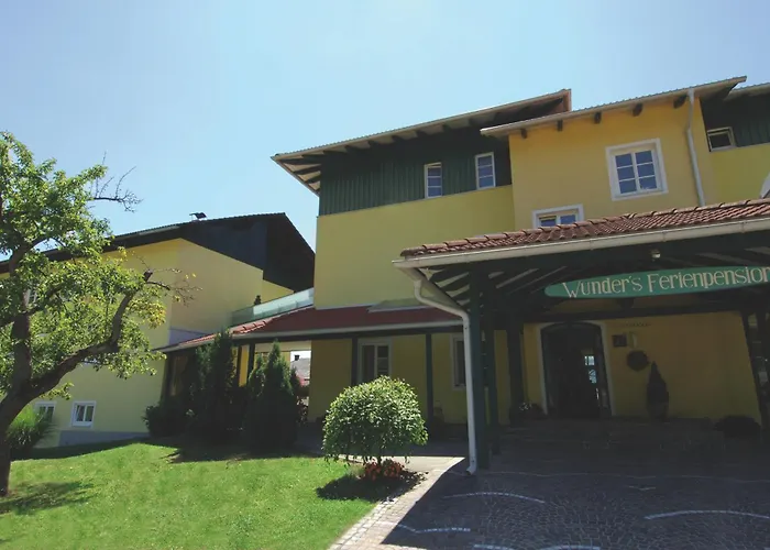Hotel: Die WUNDER s Ferienpension