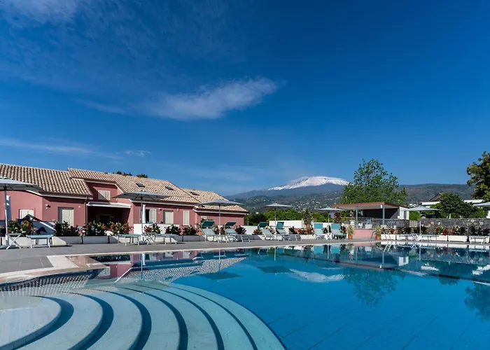 Dipladenia Garden Country Resort