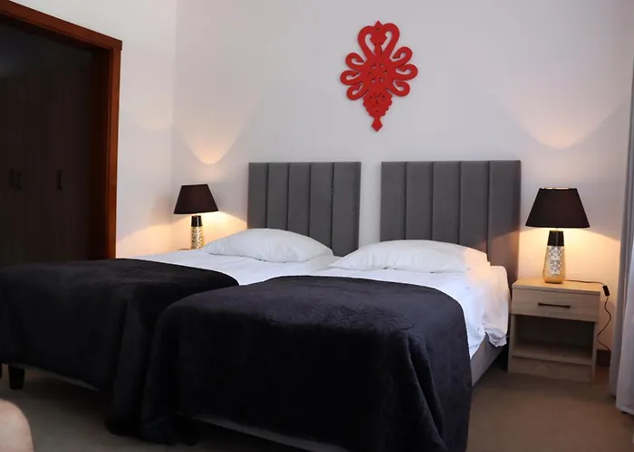 Cheap hotel: Hotel Boruta