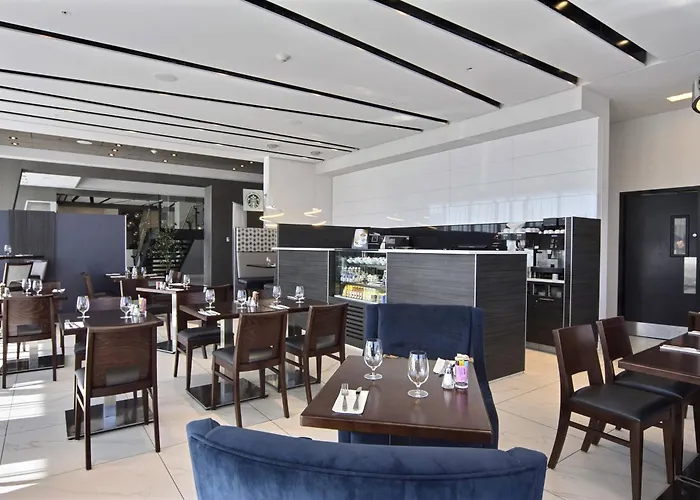 Courtyard By Marriott
