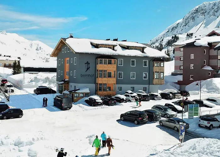 Aparthotel Bernhof