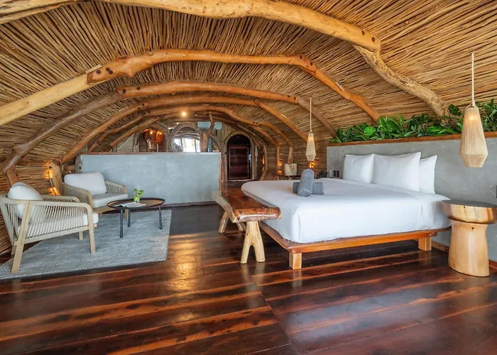 Kanan Tulum & Spa Adults Only Playground