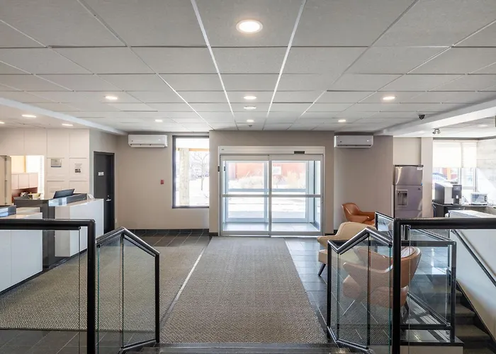 Hotels Close to Airport Repotel Aeroport Quebec
