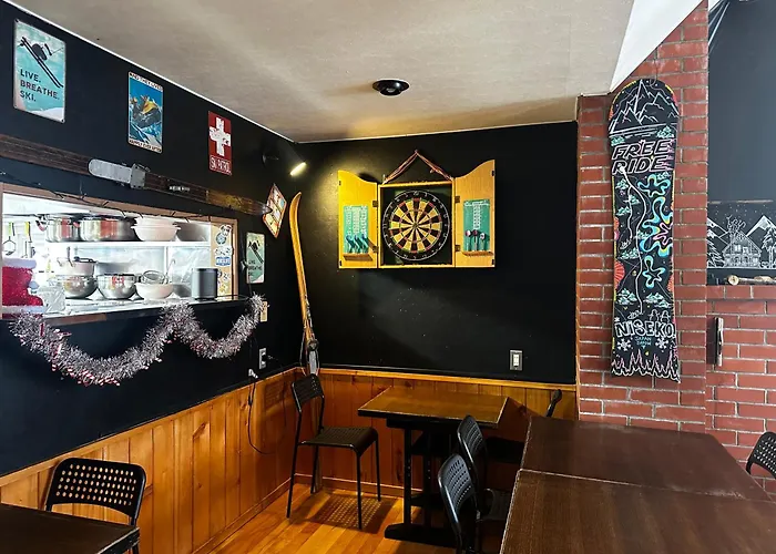 Ferienvermietung: Freeride Backpackers Lodge Niseko