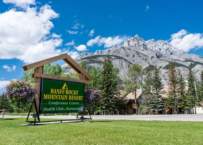 Hotel with Tennis: Banff Rocky Mountain Resort