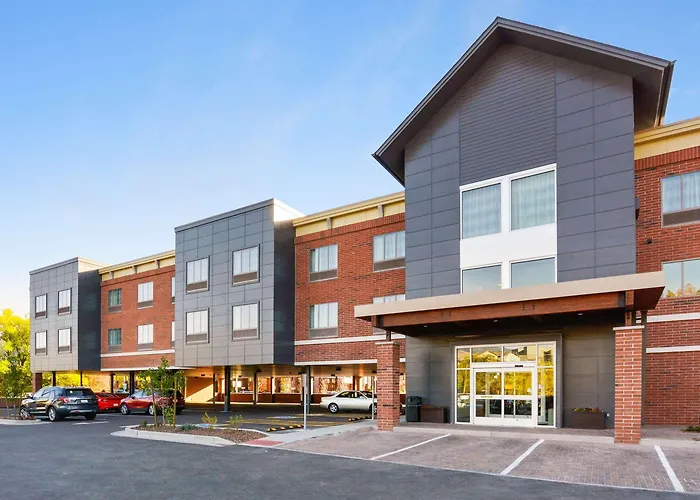 Luxury hotel only: Country Inn & Suites By Radisson, Flagstaff Downtown, Az