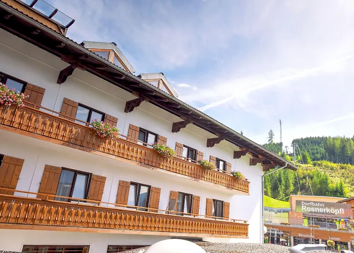 Gut Wenghof - Family Resort Werfenweng