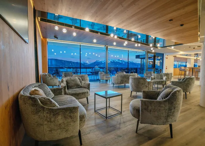 Hotel Purvita - Ski In Ski Out - Infinity Pool