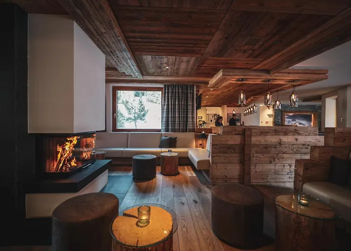  PRIVÀ Alpine