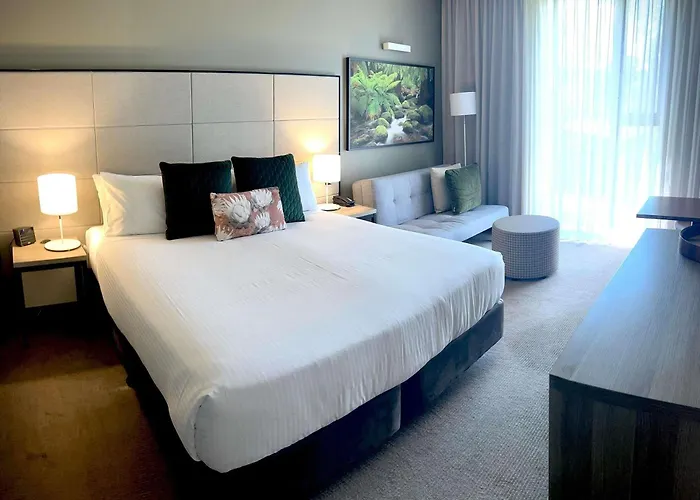 Hotel with Tennis: Peppers Marysville