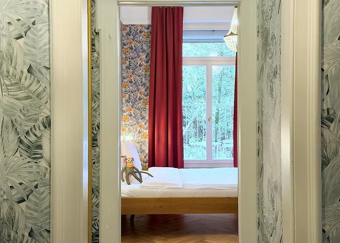 Hotel with Tennis: Hotel Beau Sejour Lucerne