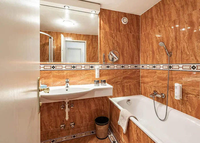 Hotel met uitzicht: Hotel Berghof Mayrhofen