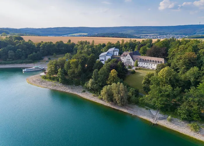Welcome Hennesee