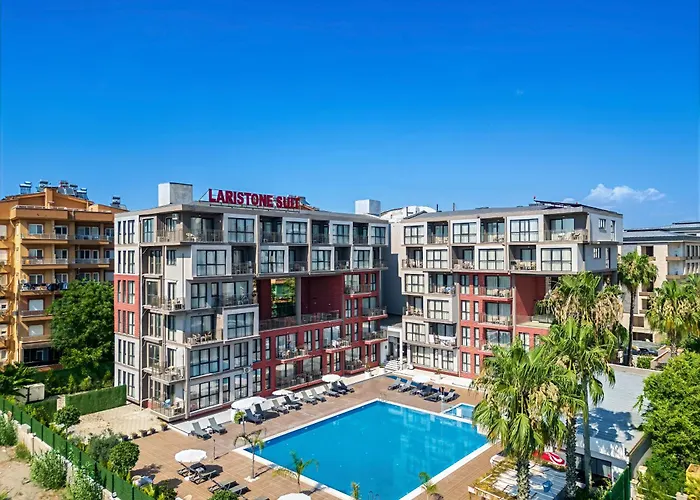 Laristone Suite Spa Hotel