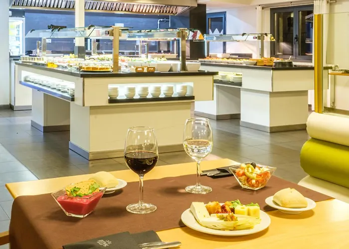3 star hotels Cristina
