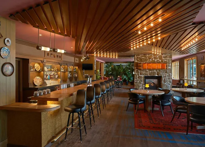 Viewline Snowmass, Autograph Collection