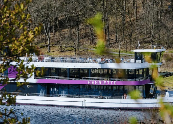 Welcome Hennesee