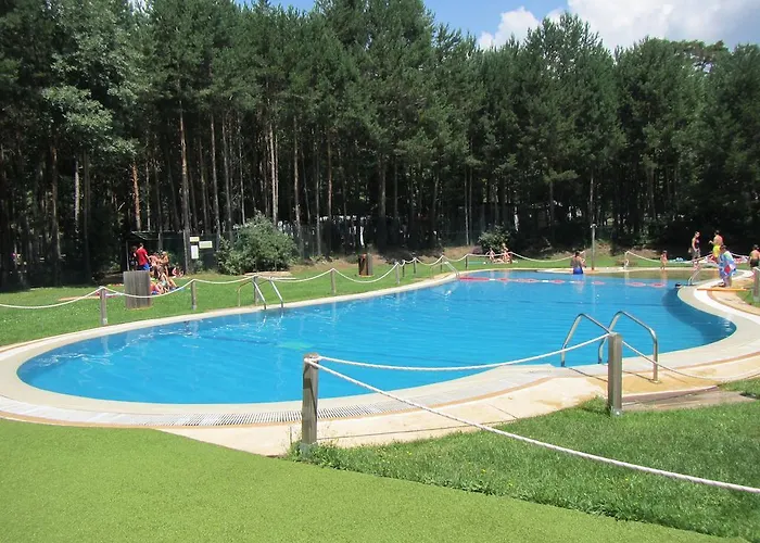 Hotel cerca del colegio: Camping Cobijo