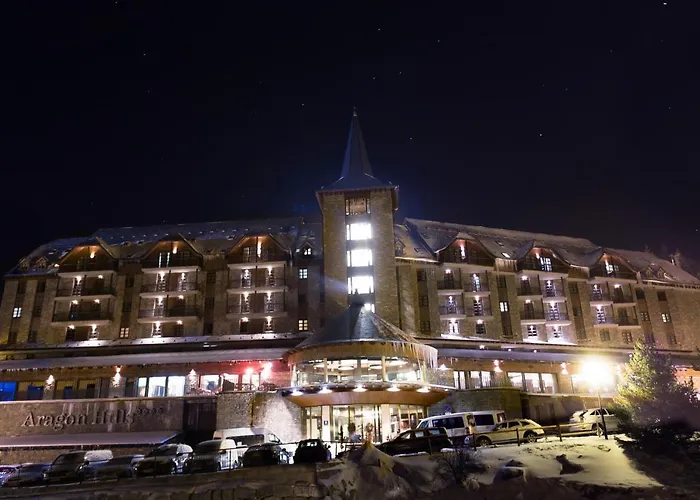 Hotel de 4 estrellas: Snoe Aragon Hills