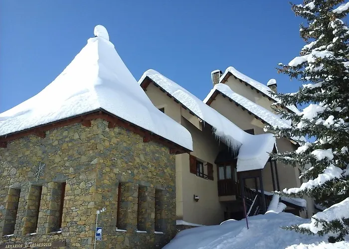Apartamentos Tanau